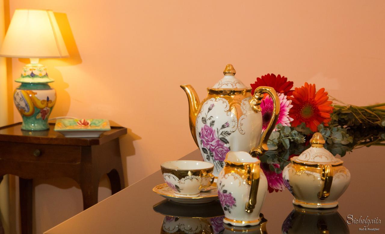 Sichelgaita Apartment ซาแลร์โน ภายนอก รูปภาพ